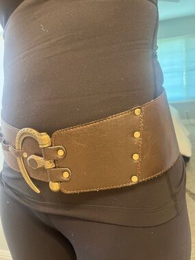 Women's Wide Brown  Belt with Ornate Antique Brass Hook Buckle